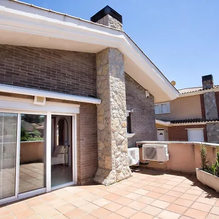 Moles Villa